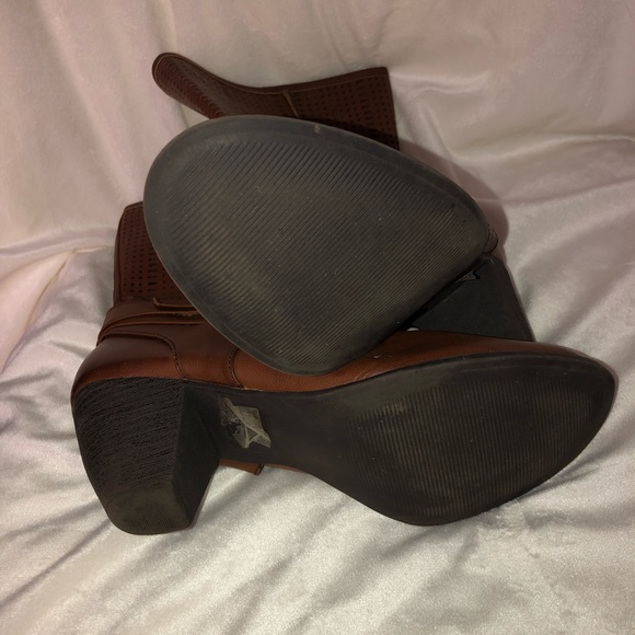 Maurices booties - Picture 4 of 4